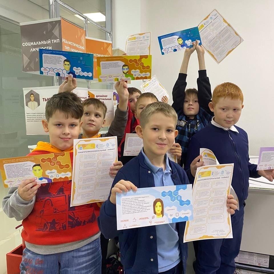 pETUbN4il-TzH-zwlmPNntK4yvKVZvdK2TUiOY8Z-VJfvSv7LoyaUCDZYmXAwh_vf_Gb53rzm_wr0ifCrijmrko5 (1).jpg